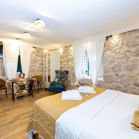 Kruna Apartments Est 2024 Split Bagian luar foto